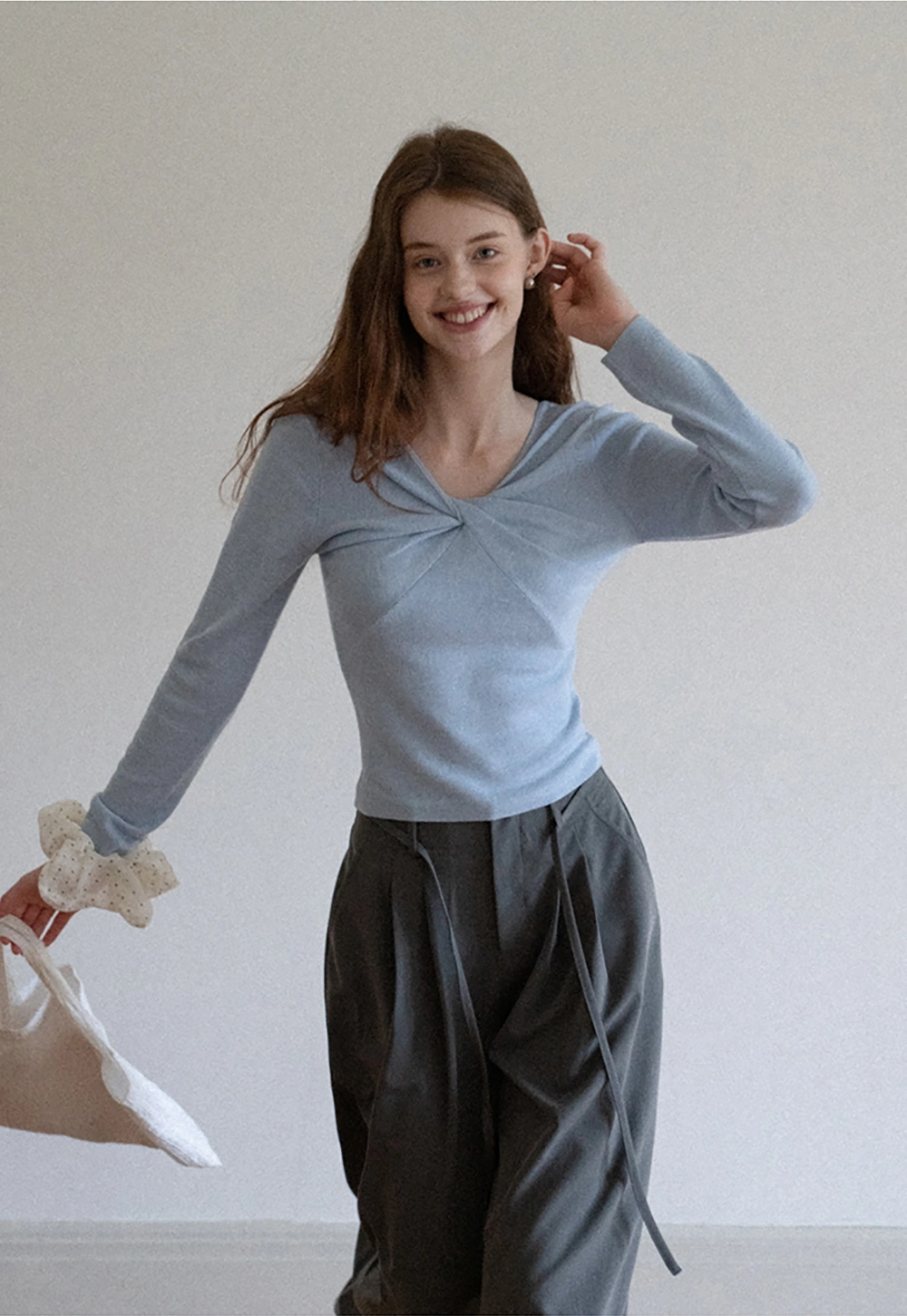 Women V Neck Twist Front Long Sleeve Knit Top