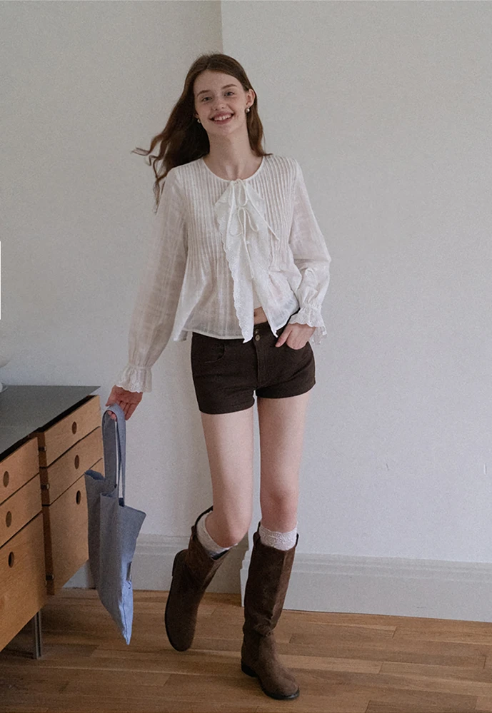 Women High Rise Stretch Denim Pocket Shorts