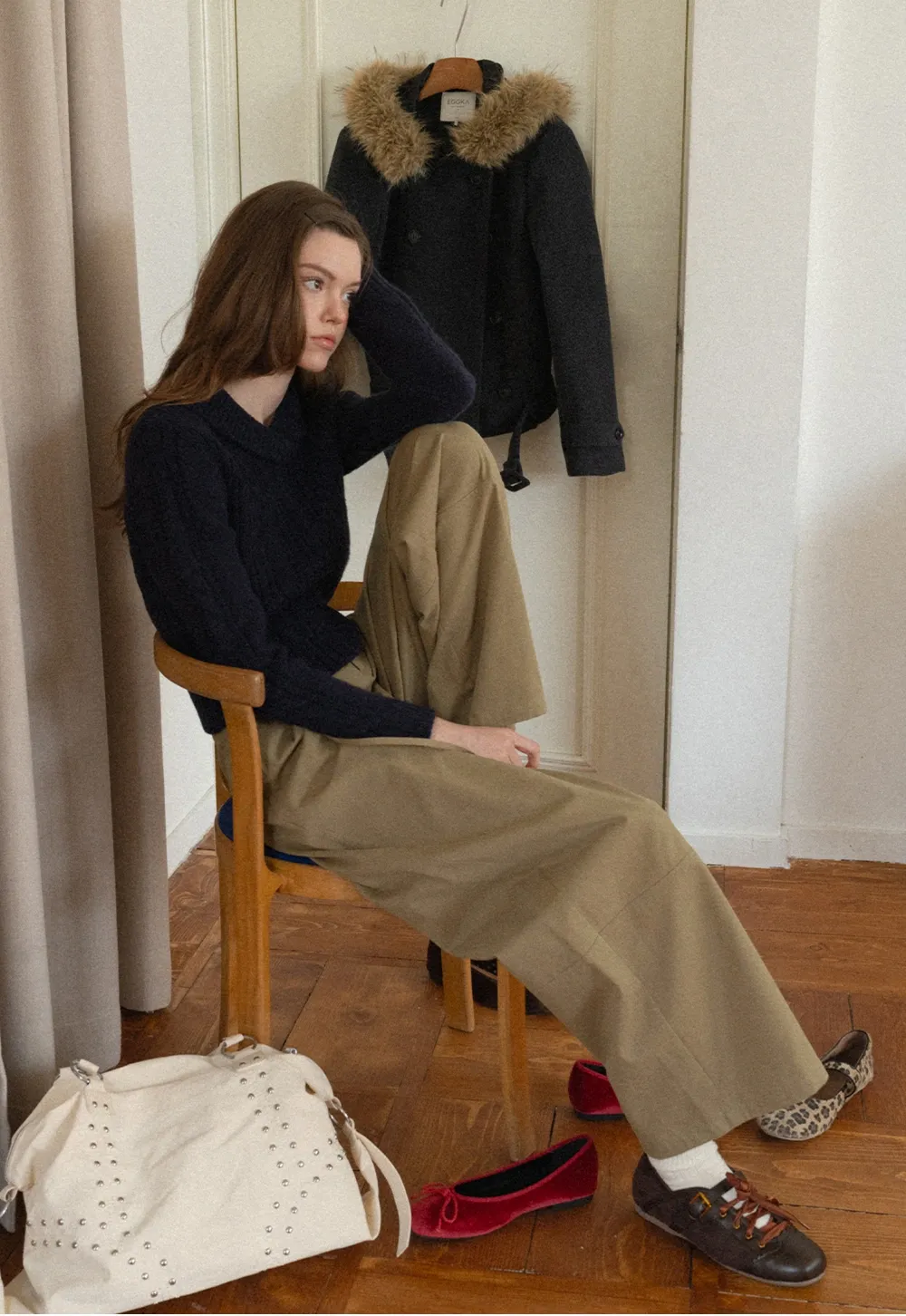 Women Pleated Wide-Leg Trousers