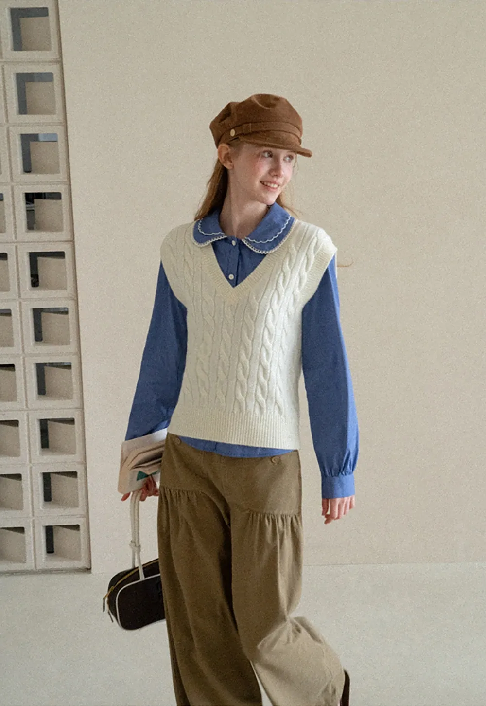 Cable Knit V Neck Sleeveless Sweater