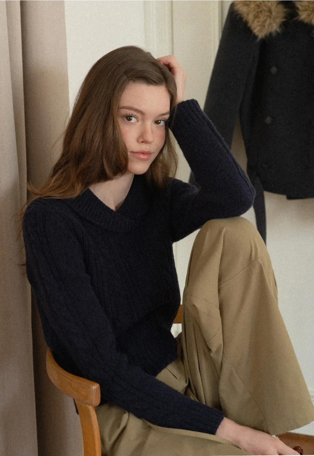 Women Pleated Wide-Leg Trousers