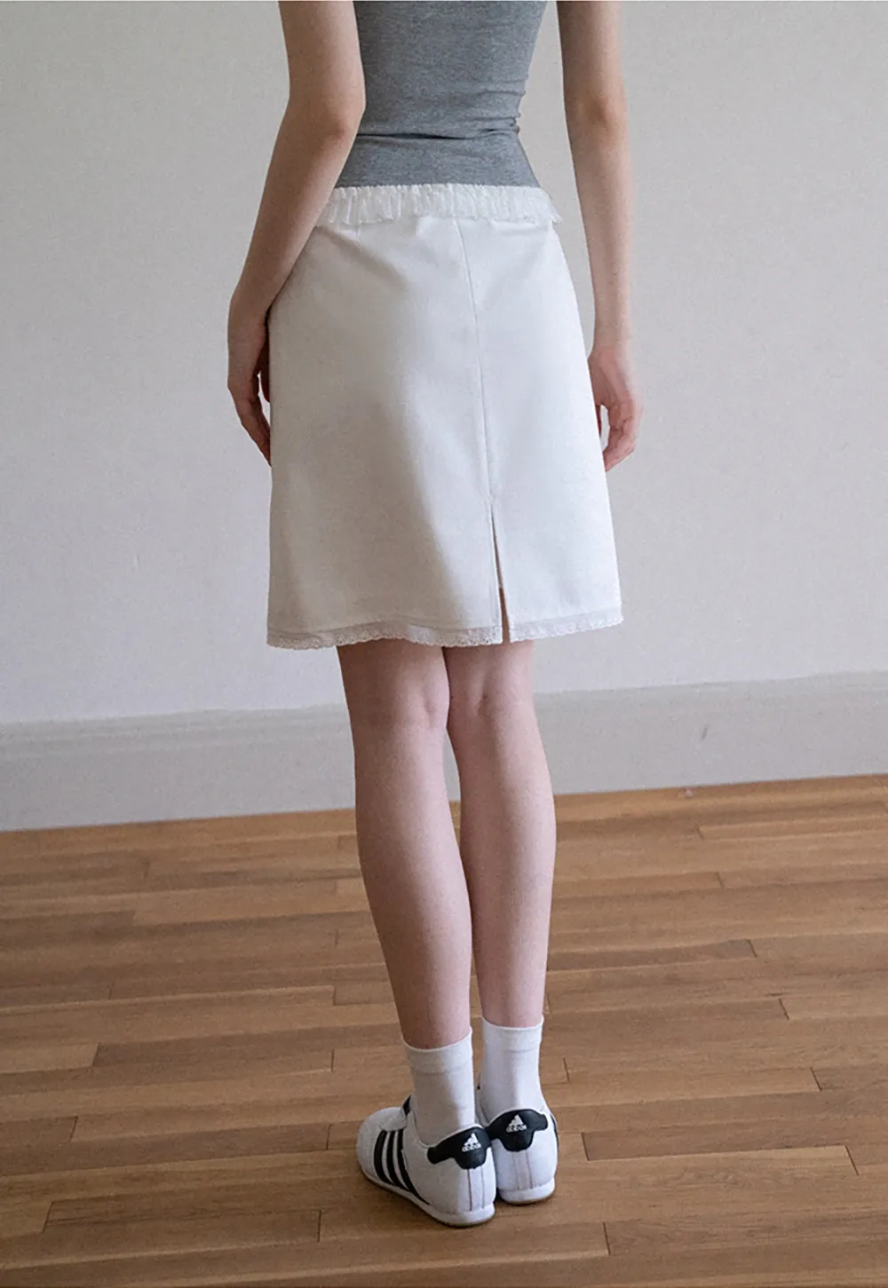 Women's Plaid A-Line Skirt with Lace Trim