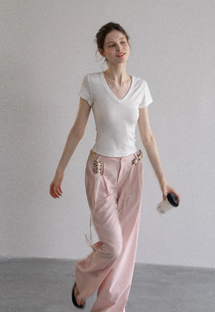 Women's Slim Fit V-Neck Short Sleeve T-Shirt