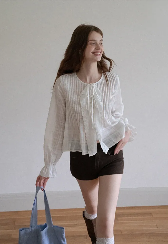 Women High Rise Stretch Denim Pocket Shorts