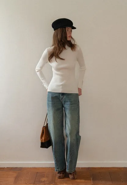 Womens Mock Neck Knit Top