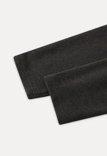 Elegant Two-Piece Turtleneck and Pants Set