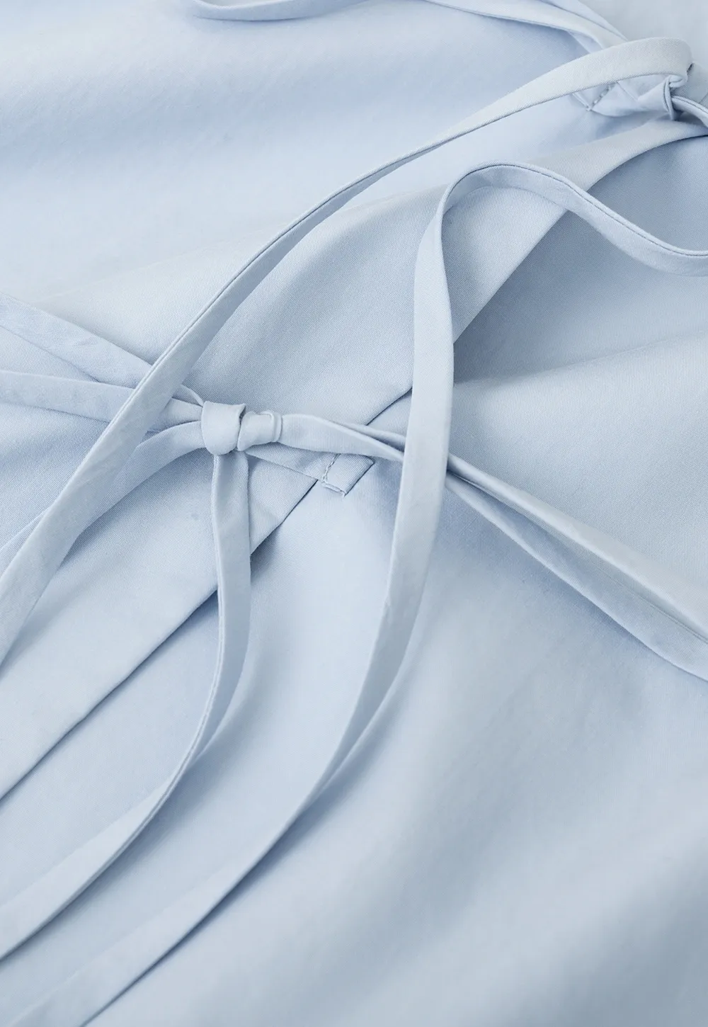 Long sleeve shirt with front tie detail