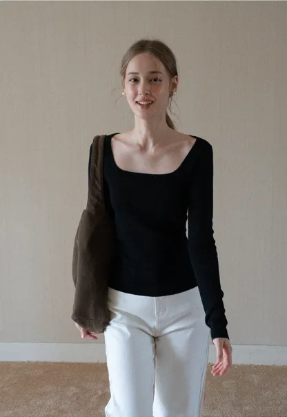 Womens Square Neck Long Sleeve Knit Top