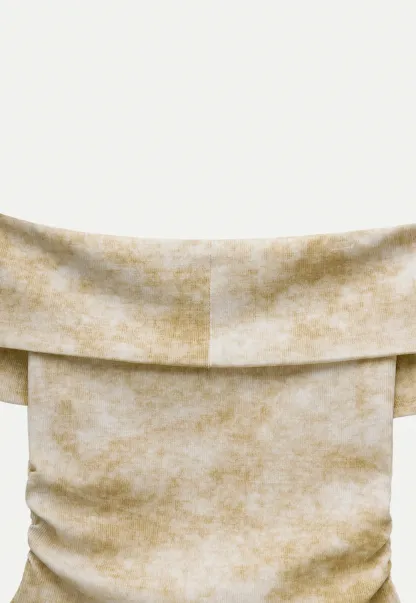 Women’s Off-Shoulder Top with Textured Print