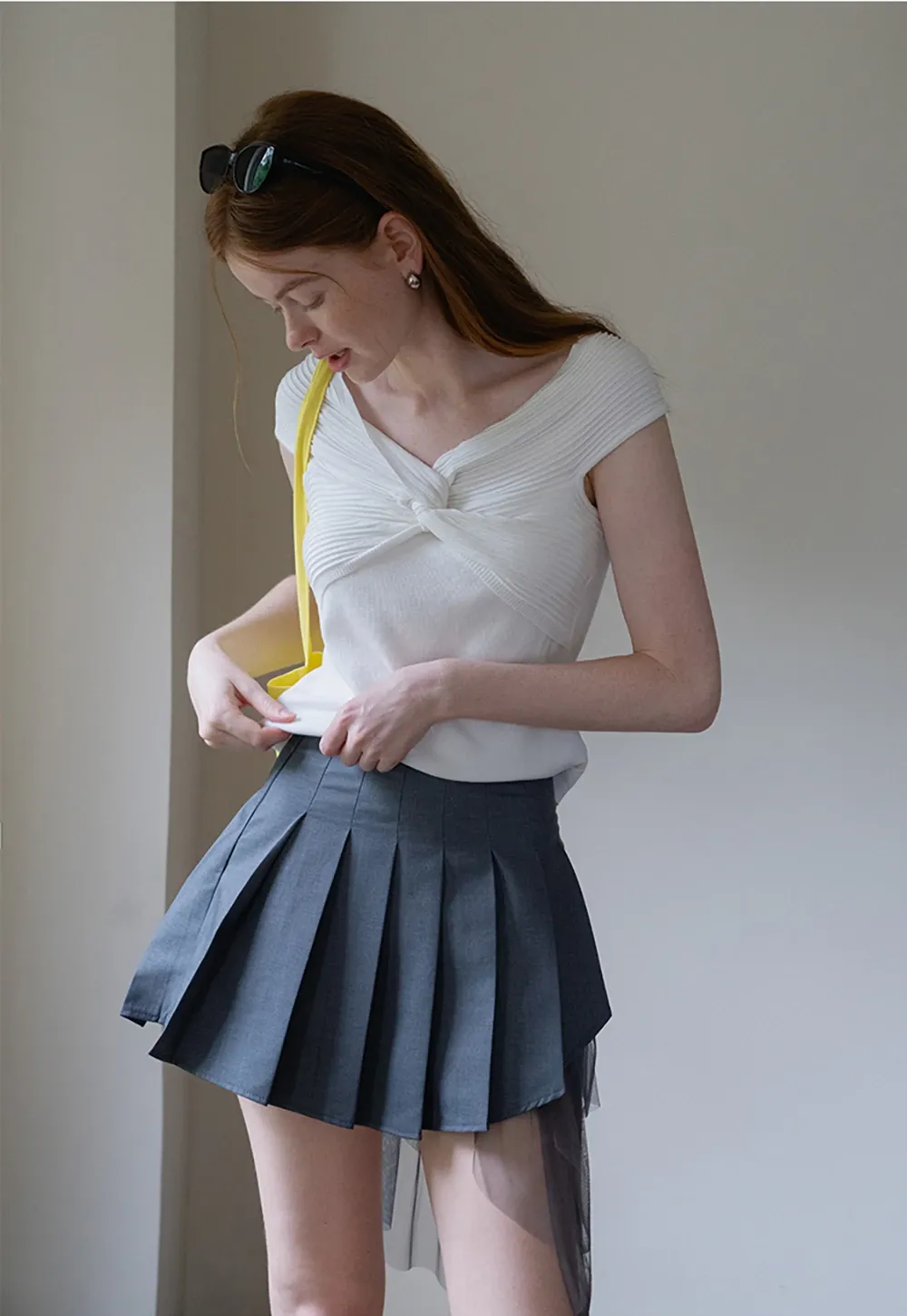 Women’s Asymmetric Tulle-Layer Pleated Mini Skirt