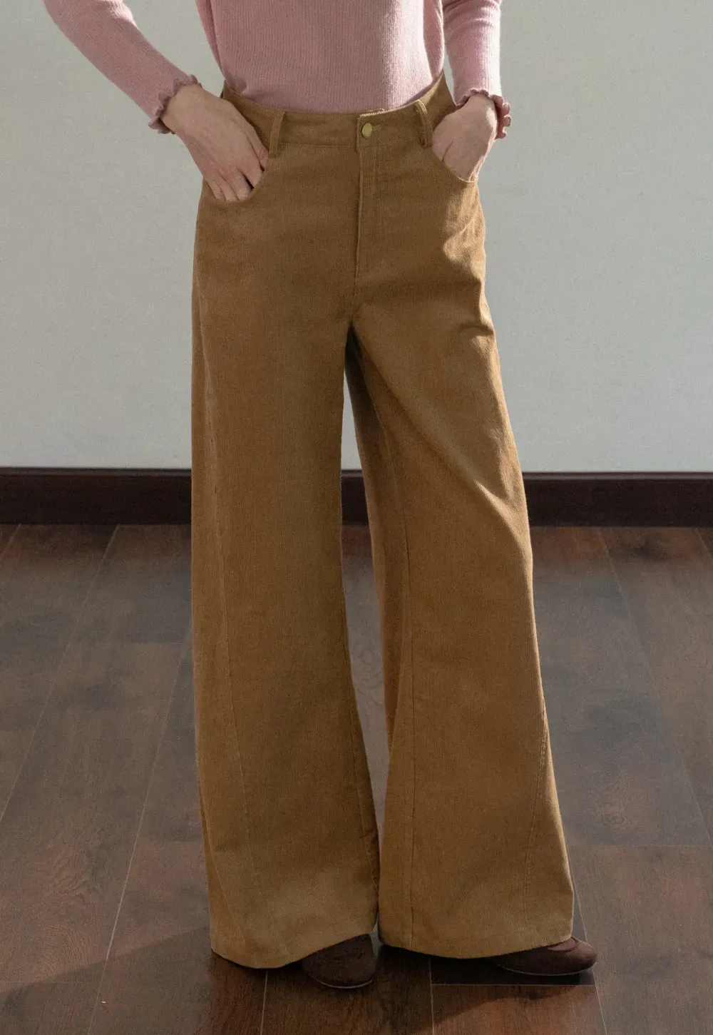 Wide-Leg Corduroy Pants