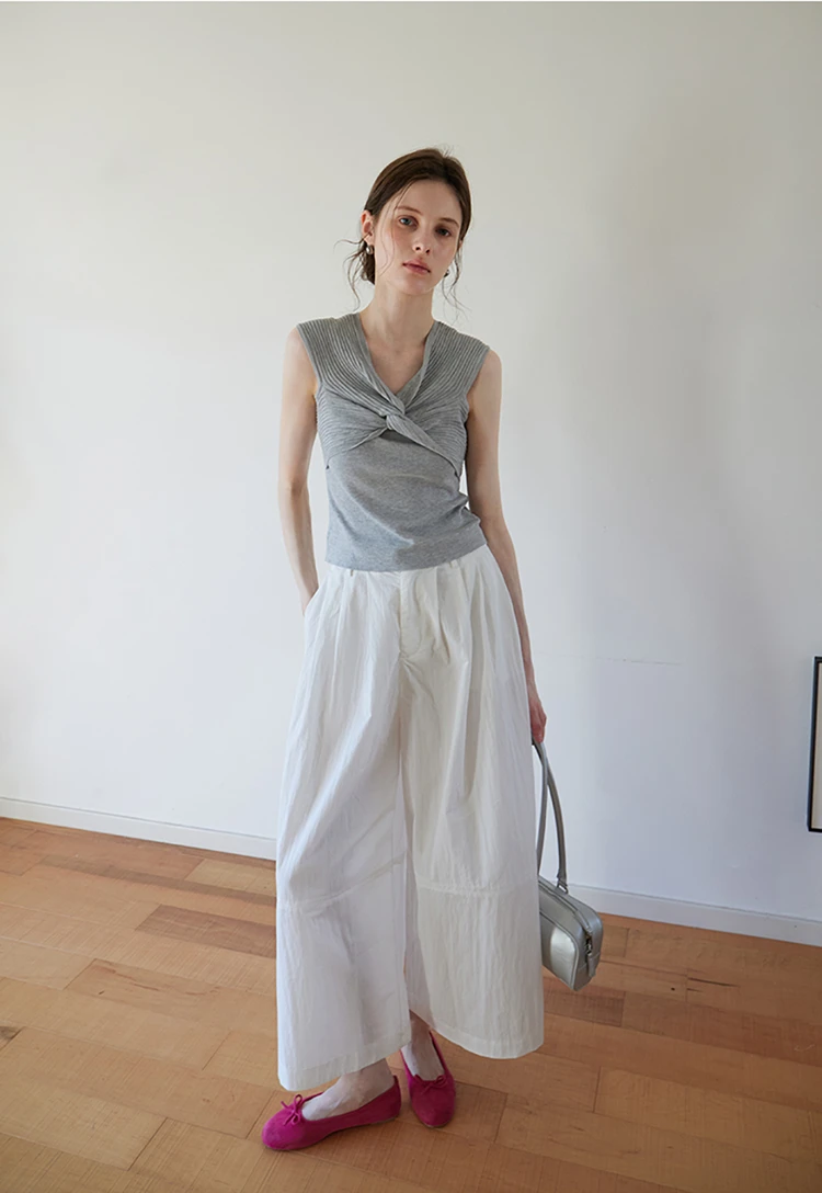 Twist Front Ribbed Knit Sleeveless Top