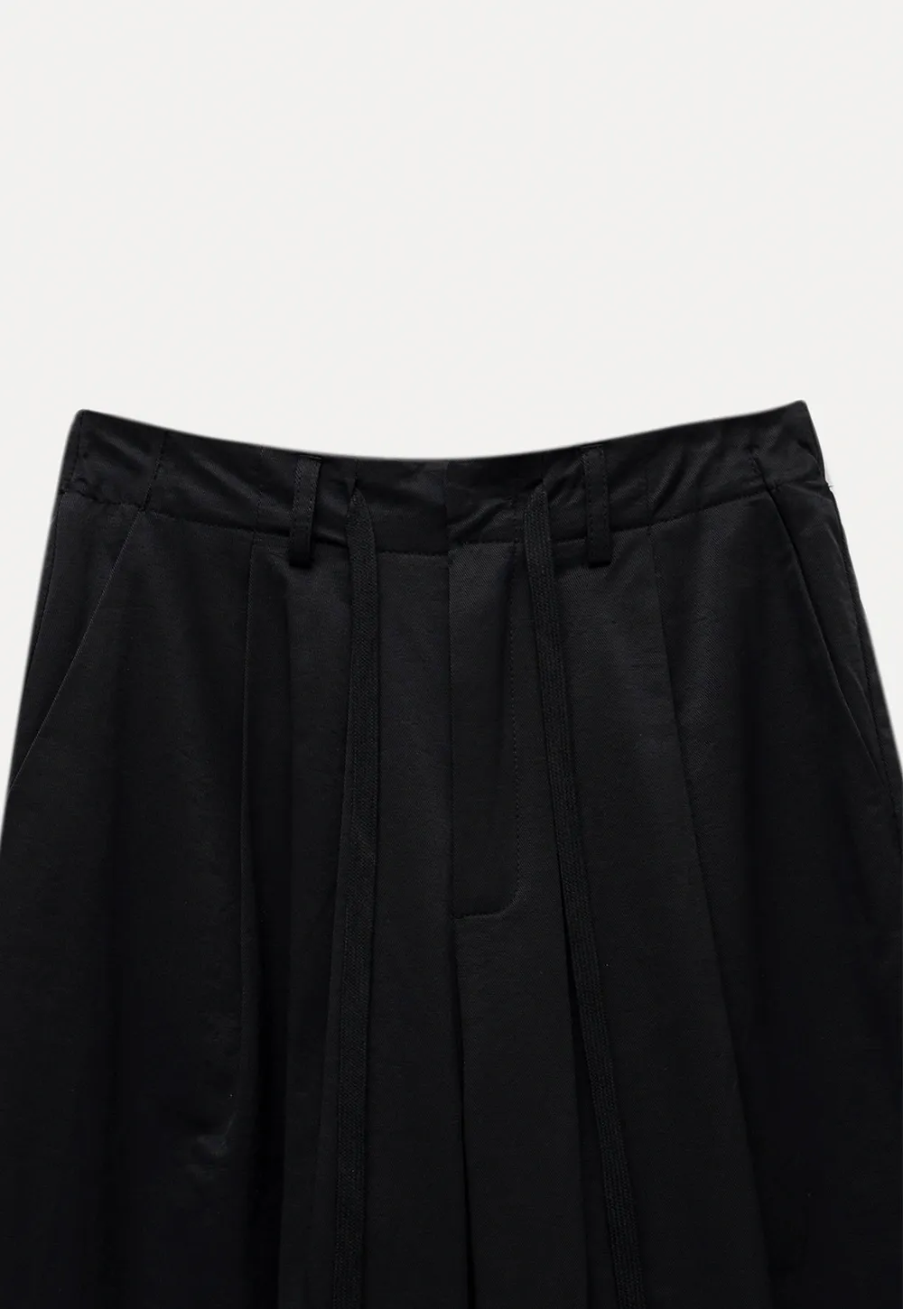 Women’s Pleated Wide Leg Pants