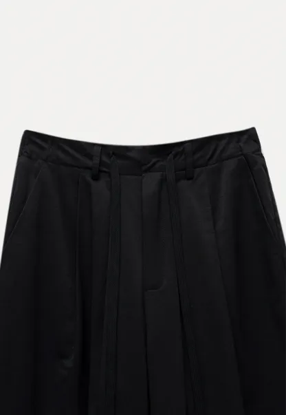 Women’s Pleated Wide Leg Pants
