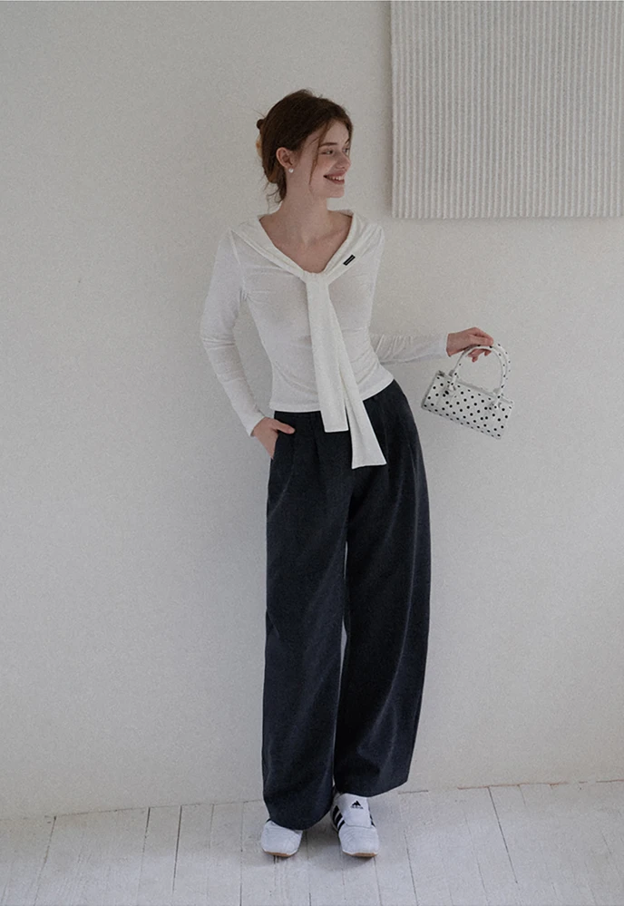 Wide-Leg Pleated Pants