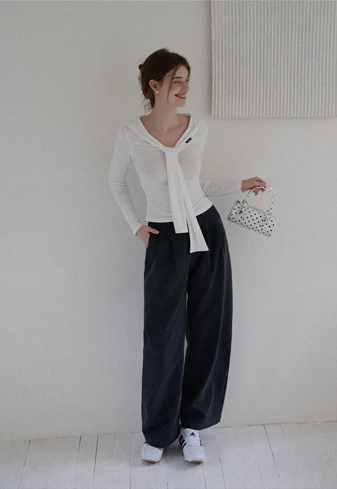 Wide-Leg Pleated Pants