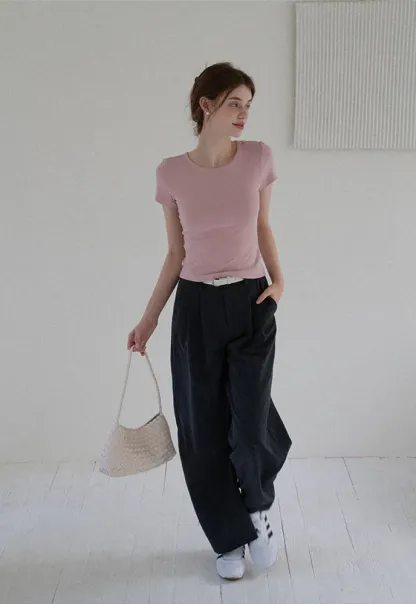 Wide-Leg Pleated Pants