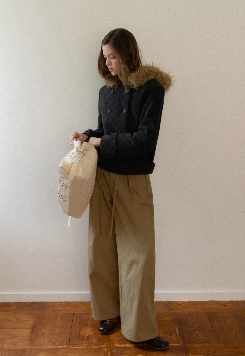 Women Pleated Wide-Leg Trousers