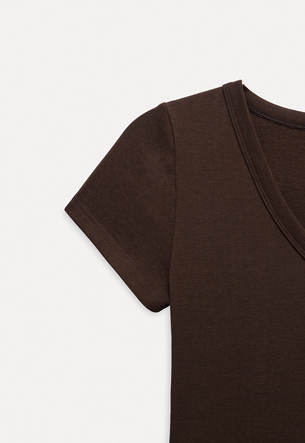 Women's Slim Fit V-Neck Short Sleeve T-Shirt