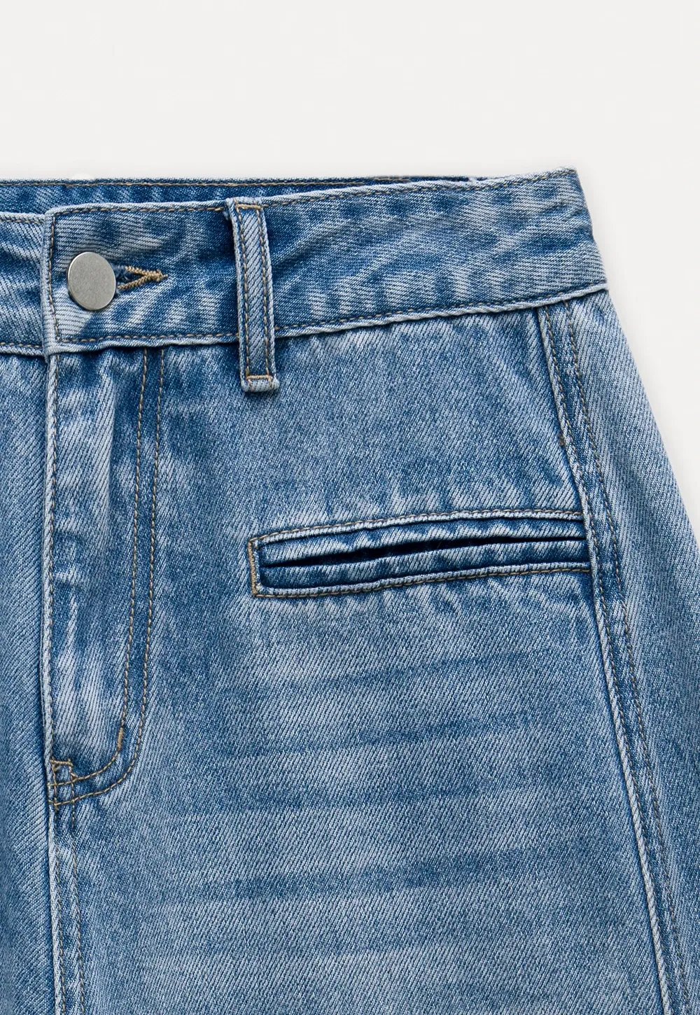 Women’s High Waist Straight Leg Jeans – Vintage Wash