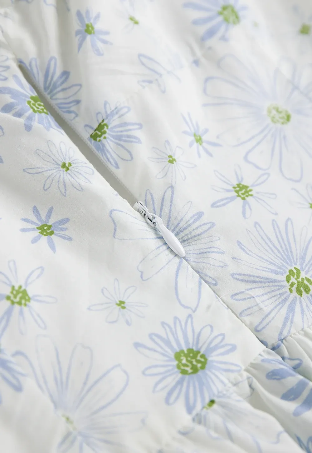 Square Neck Puff Sleeve Daisy Print Dress