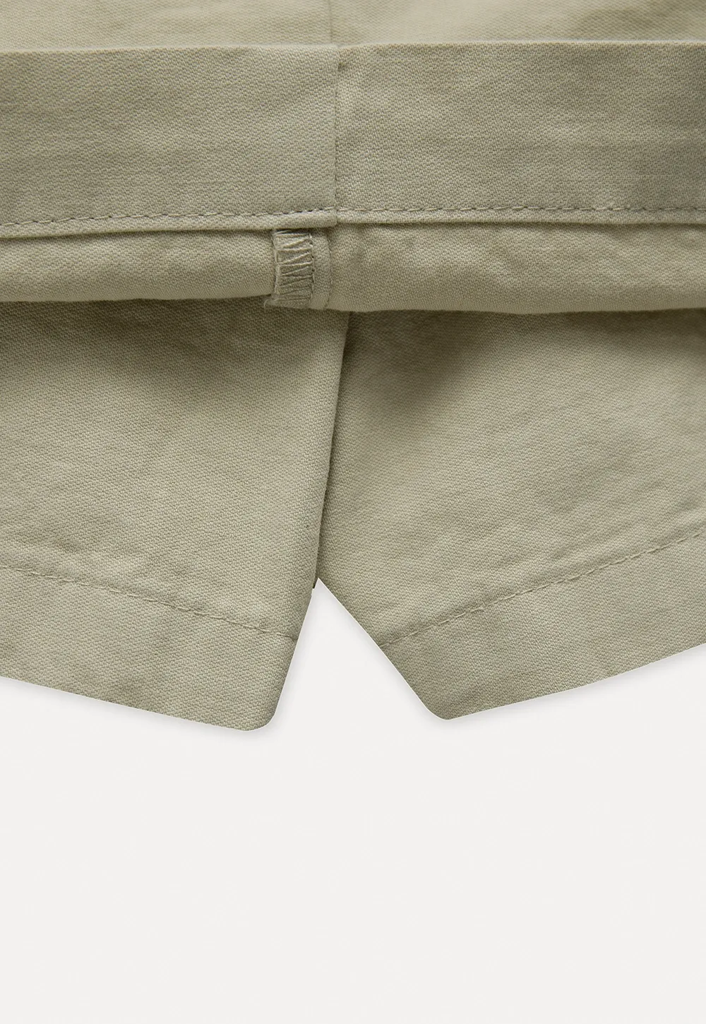 Women’s Cargo Mini Skirt with Flap Pockets