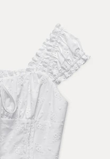 Women's Square Neck Eyelet Crop Top