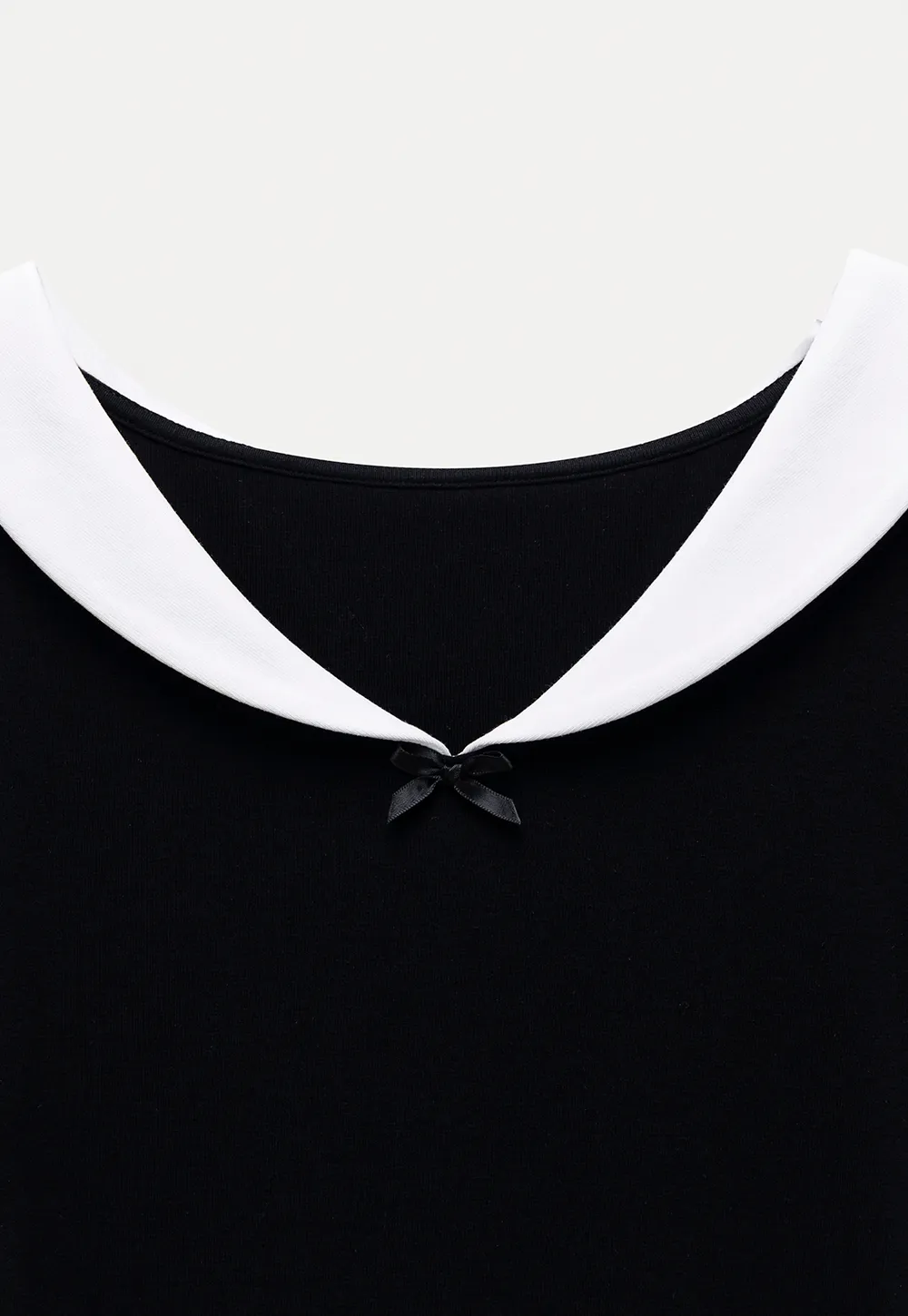 Contrast Collar Puff Sleeve Mini Dress