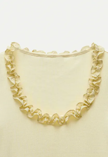 Women's Ruffle-Trim Scoopneck Tee