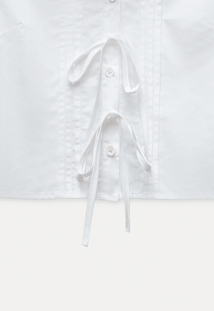 Women's Lace Collar Bow-Detail Blouse