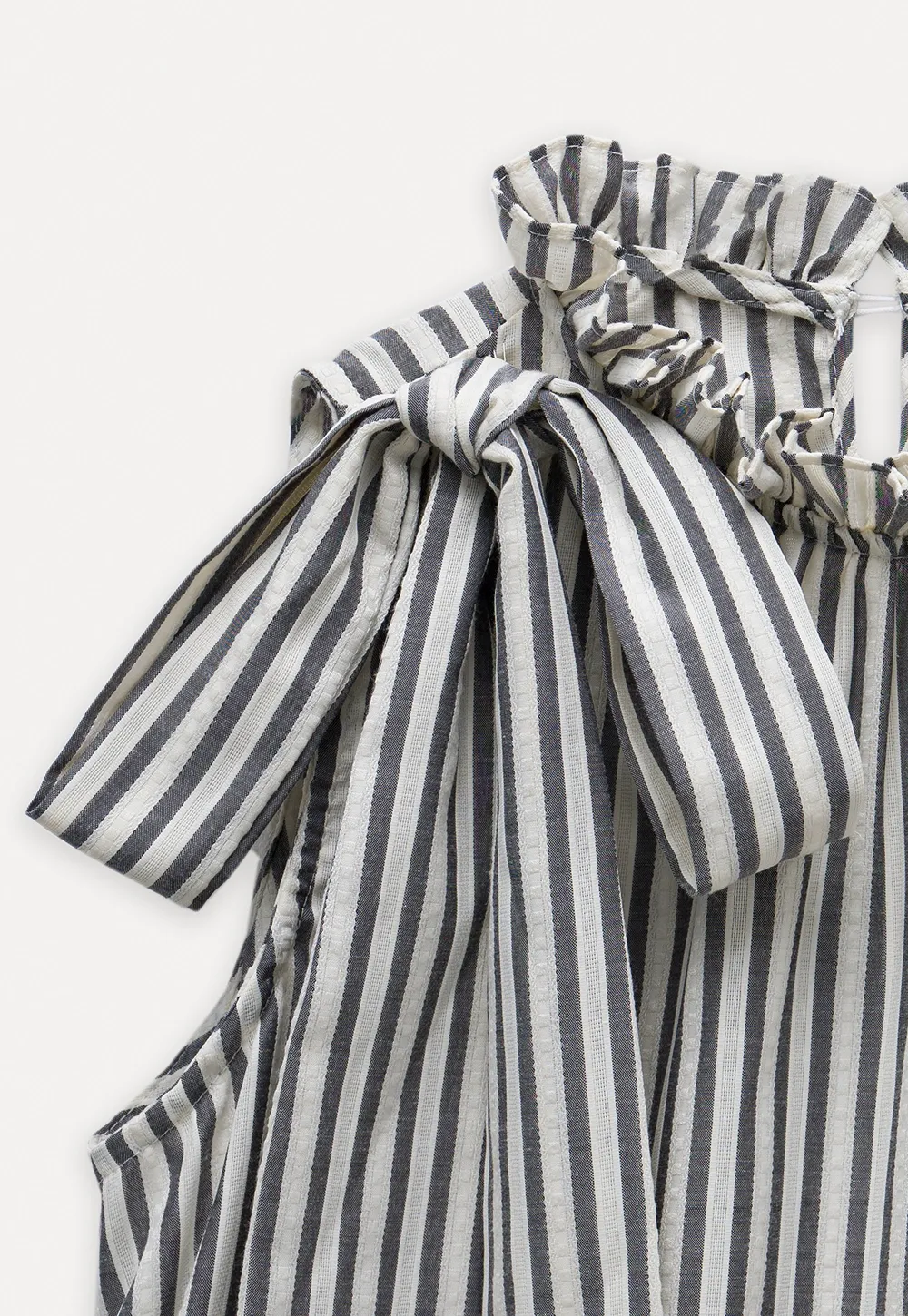 Lightweight Ruffle Trim Shirt