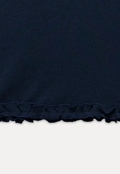 Women's Sleeveless Collared Button Down Knit Top