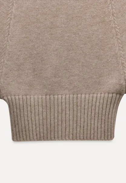 Elegant Cable Knit Turtleneck Wrap