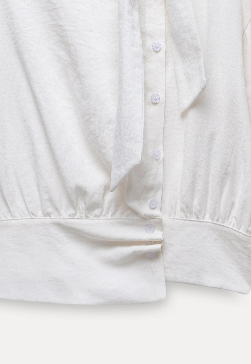 Women’s Tie Neck Long Sleeve Blouse