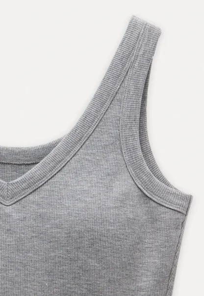 Women’s V-Neck Ribbed Knit Tank Top Sleeveless Basic Cami