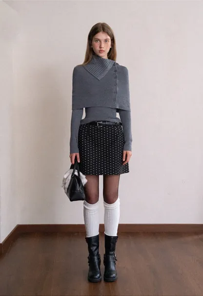 Long Sleeve Knit Top with Button Collar