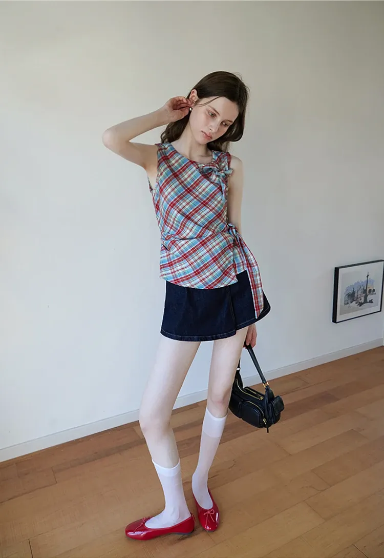 Plaid Sleeveless Top with Side Tie