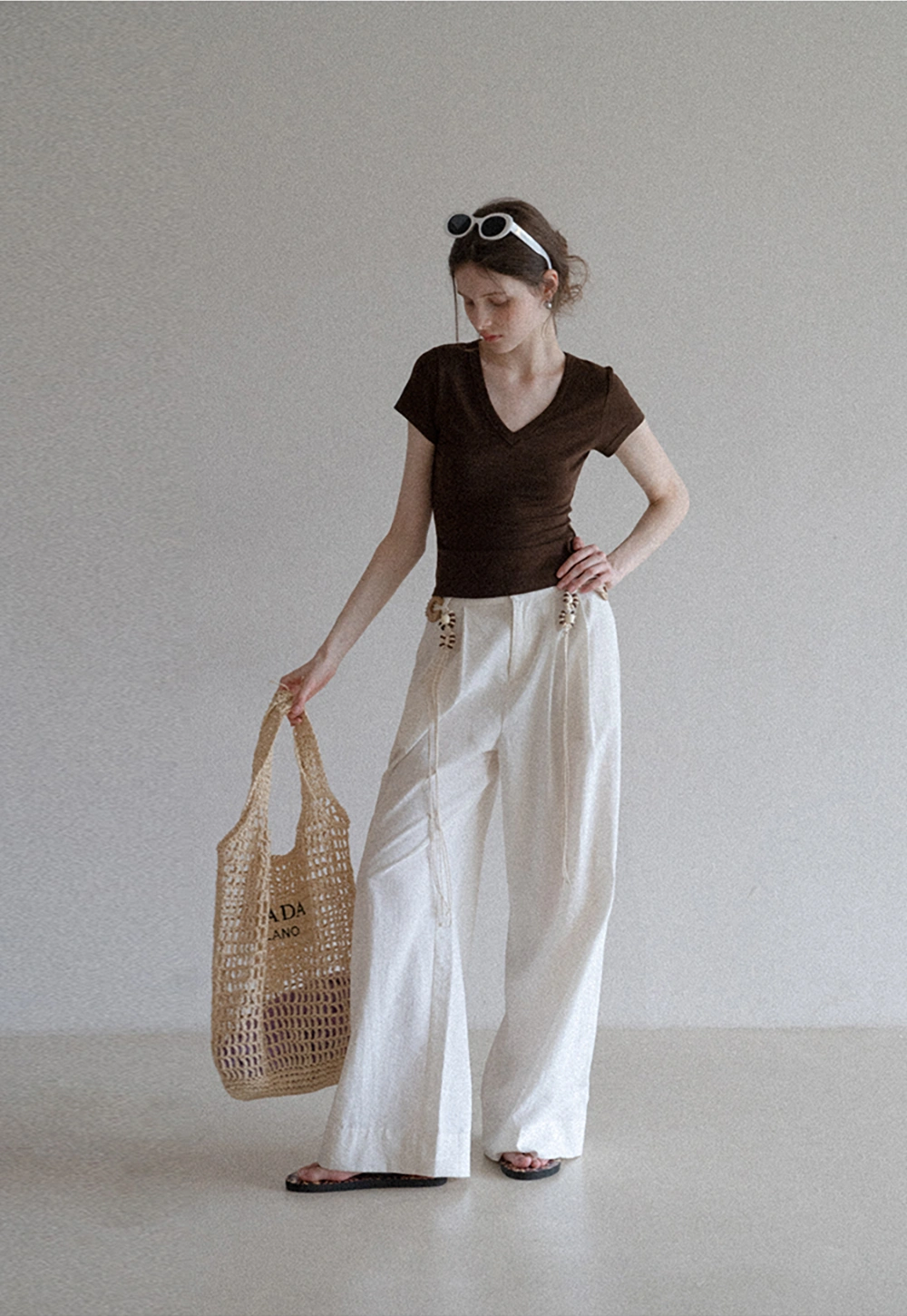 Women's Slim Fit V-Neck Short Sleeve T-Shirt