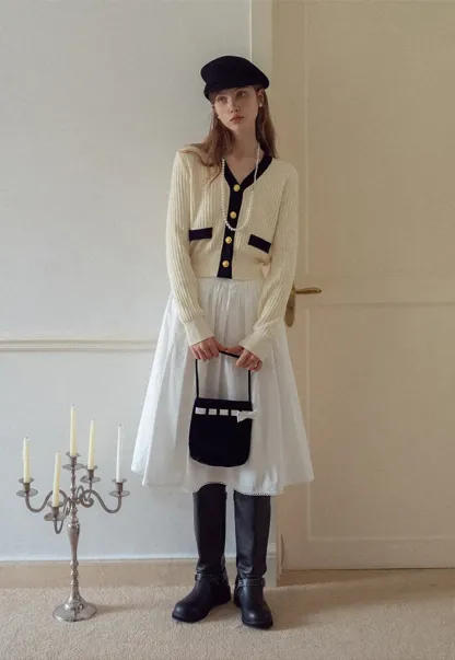 Contrast Trim Ribbed Knit Cardigan