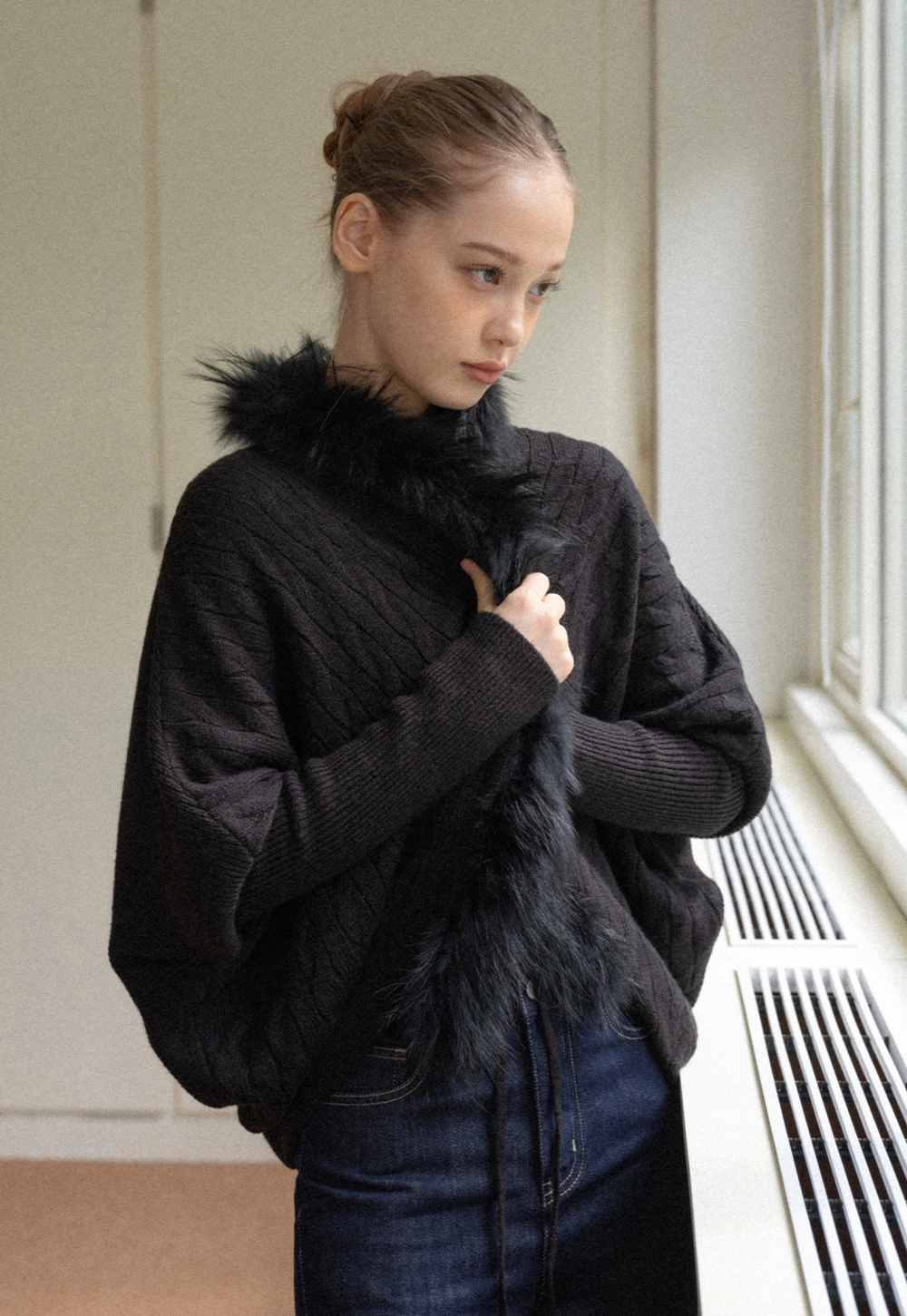 Faux Fur Collar Cable Knit Poncho Sweater for Women