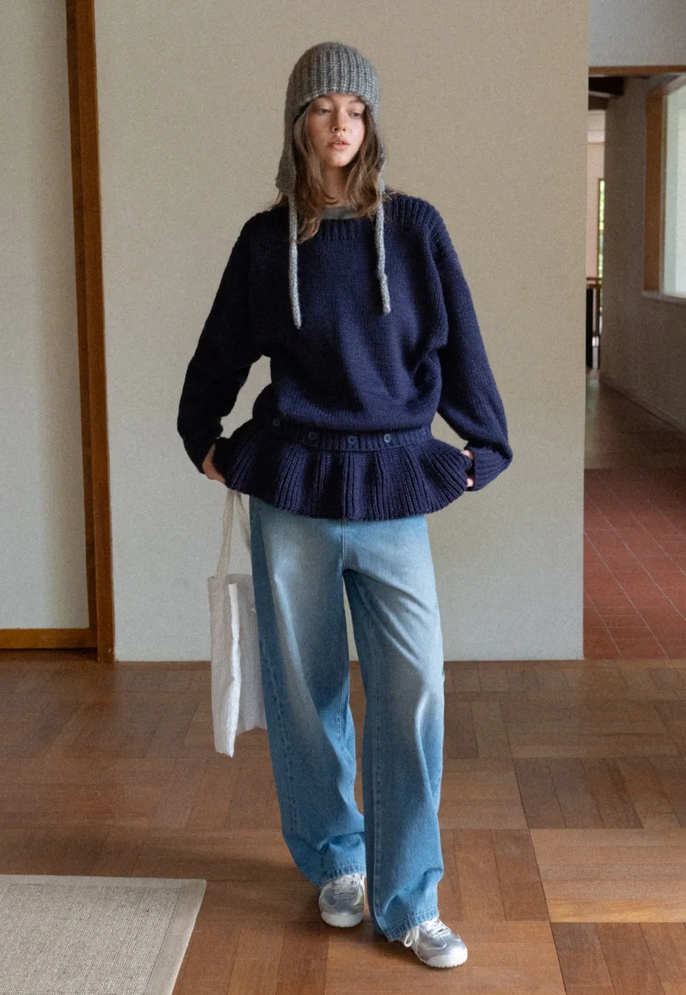 Trendy Women Sweater with Loose Detachable Hem