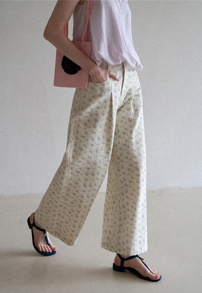 Women’s Ditsy Floral Wide-Leg Pants