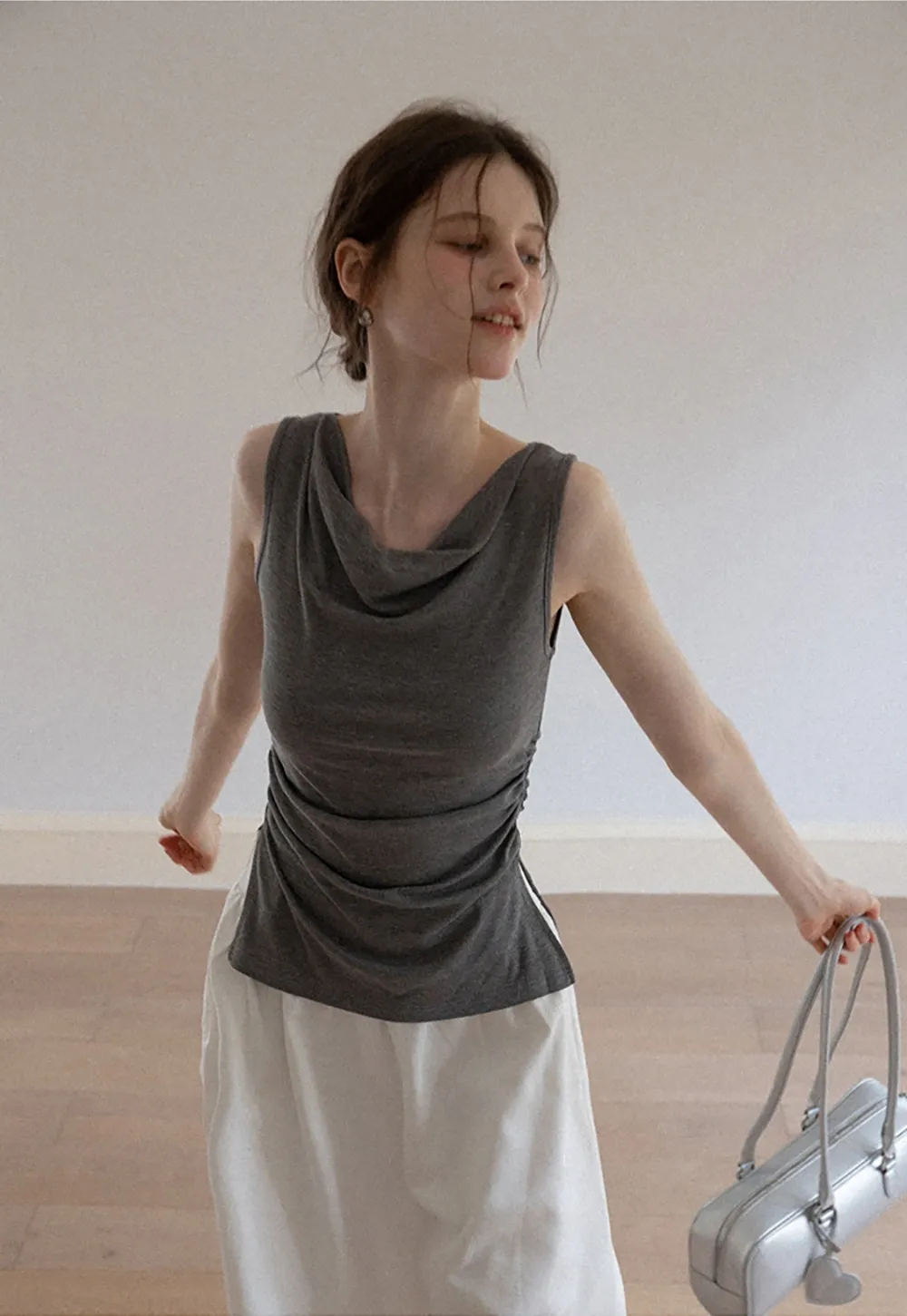 Women's Drape Back Sleeveless Ruched Tank Top