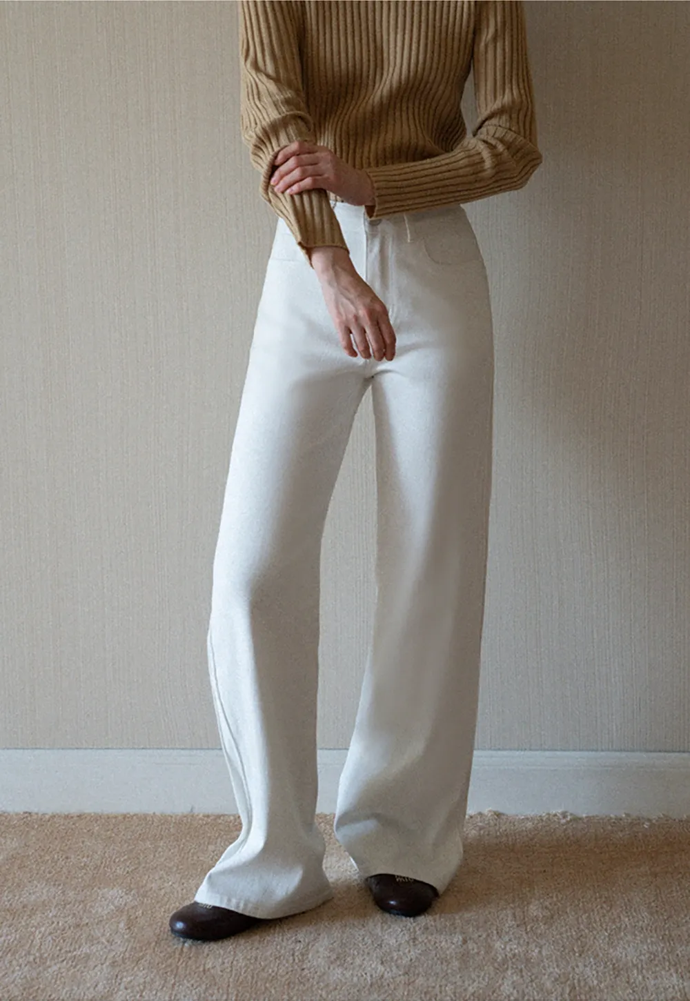 Women’s White High Waist Straight Leg Pants