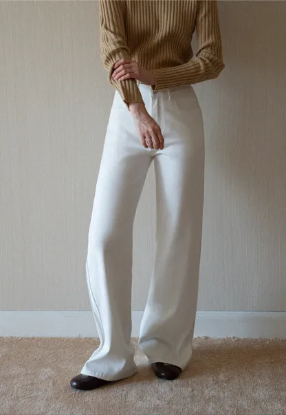 Women’s White High Waist Straight Leg Pants