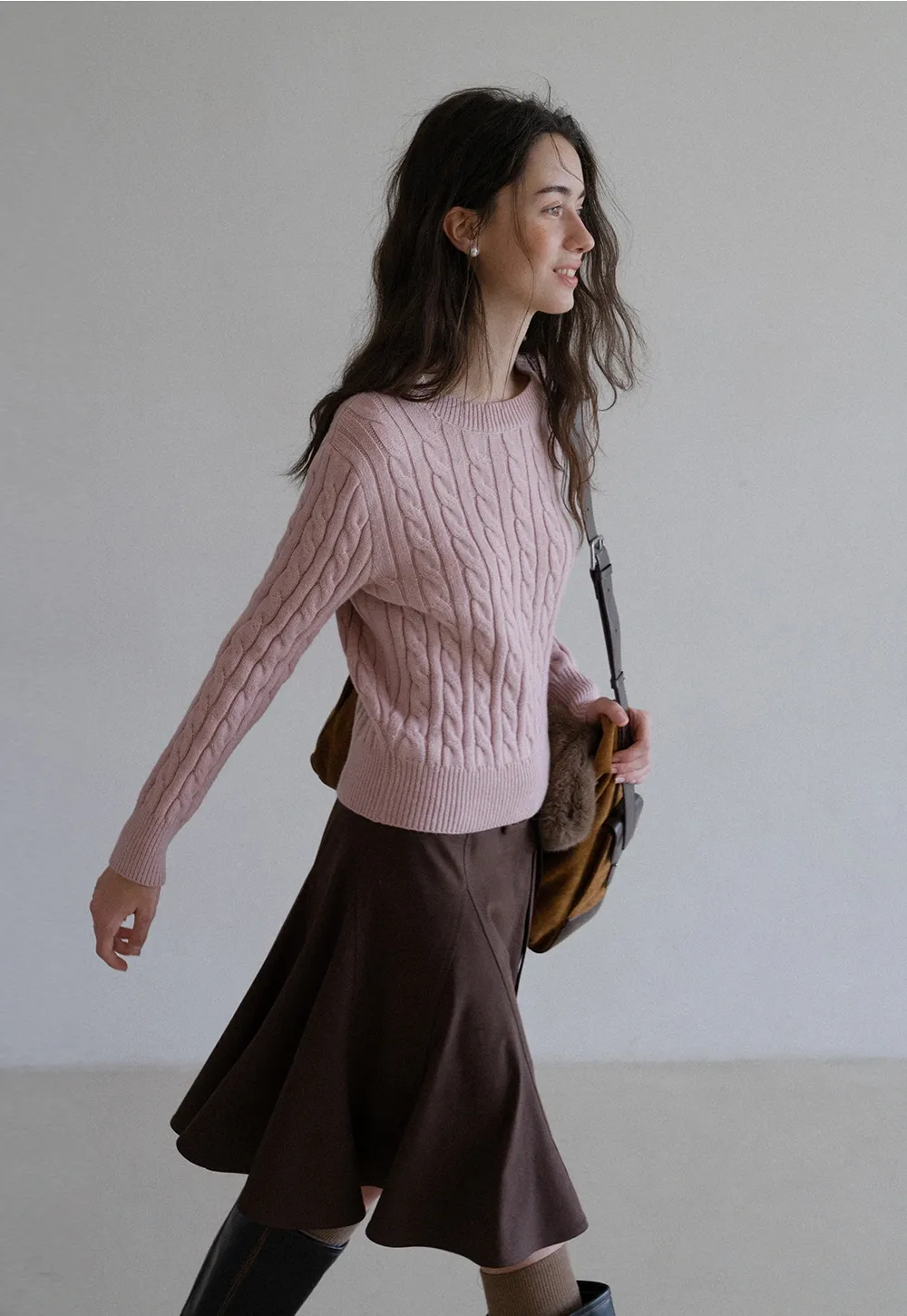 Womens Classic Cable Knit Sweater