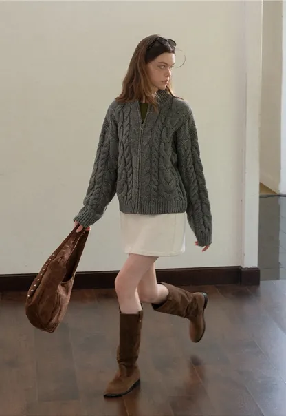 Women White Belted Corduroy Skirt