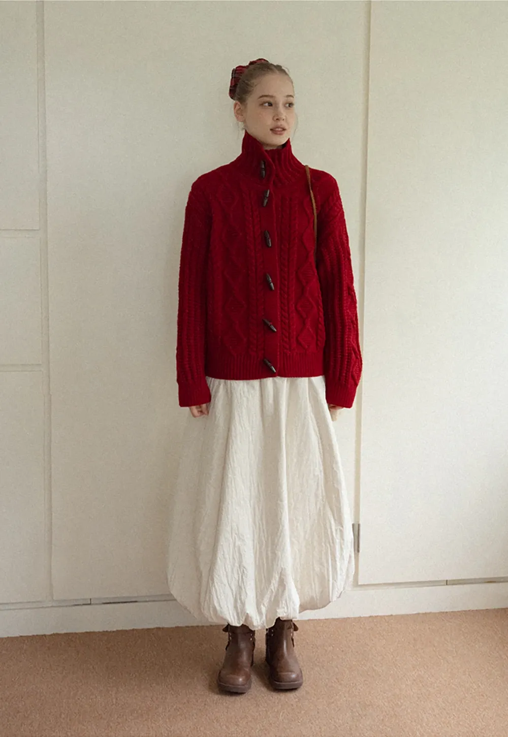 Elastic Waist Textured Puff Midi Skirt