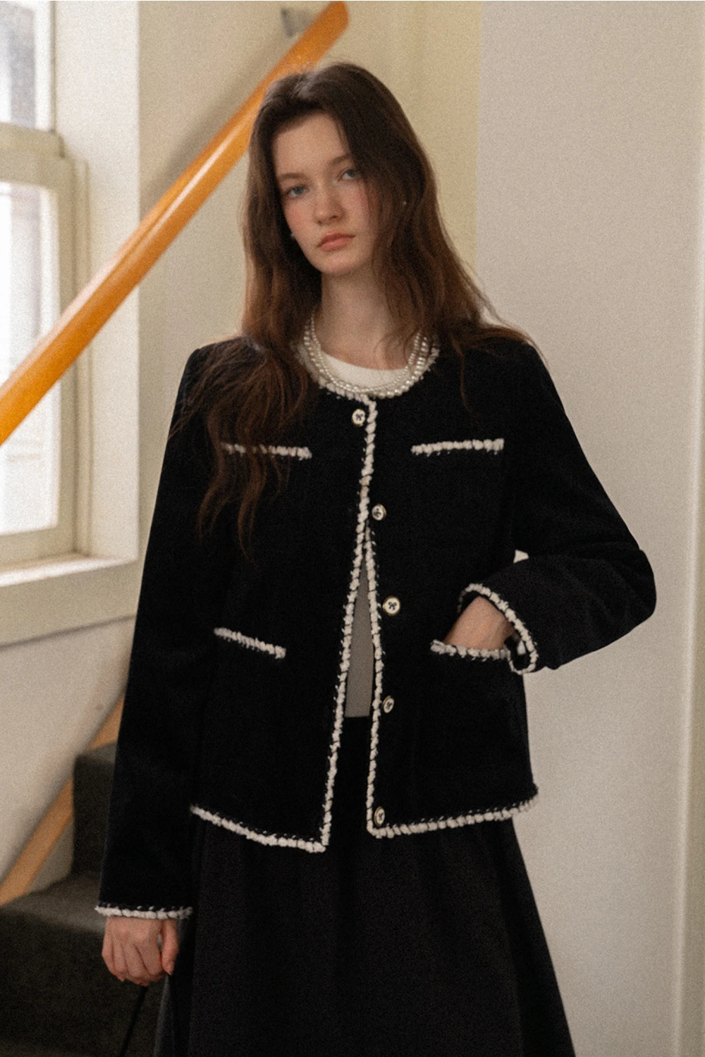 Womens Classic Contrast Trim Tweed Short Jacket