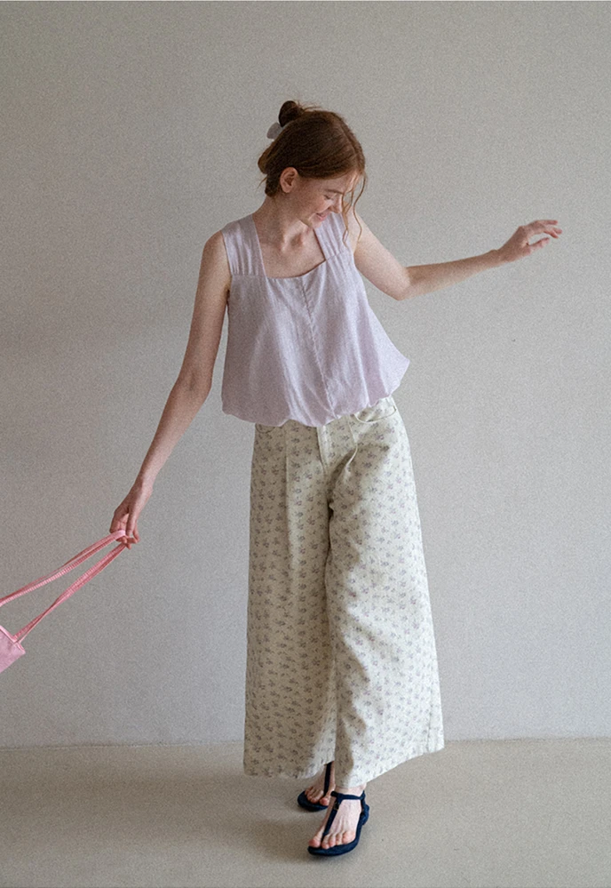 Women’s Ditsy Floral Wide-Leg Pants